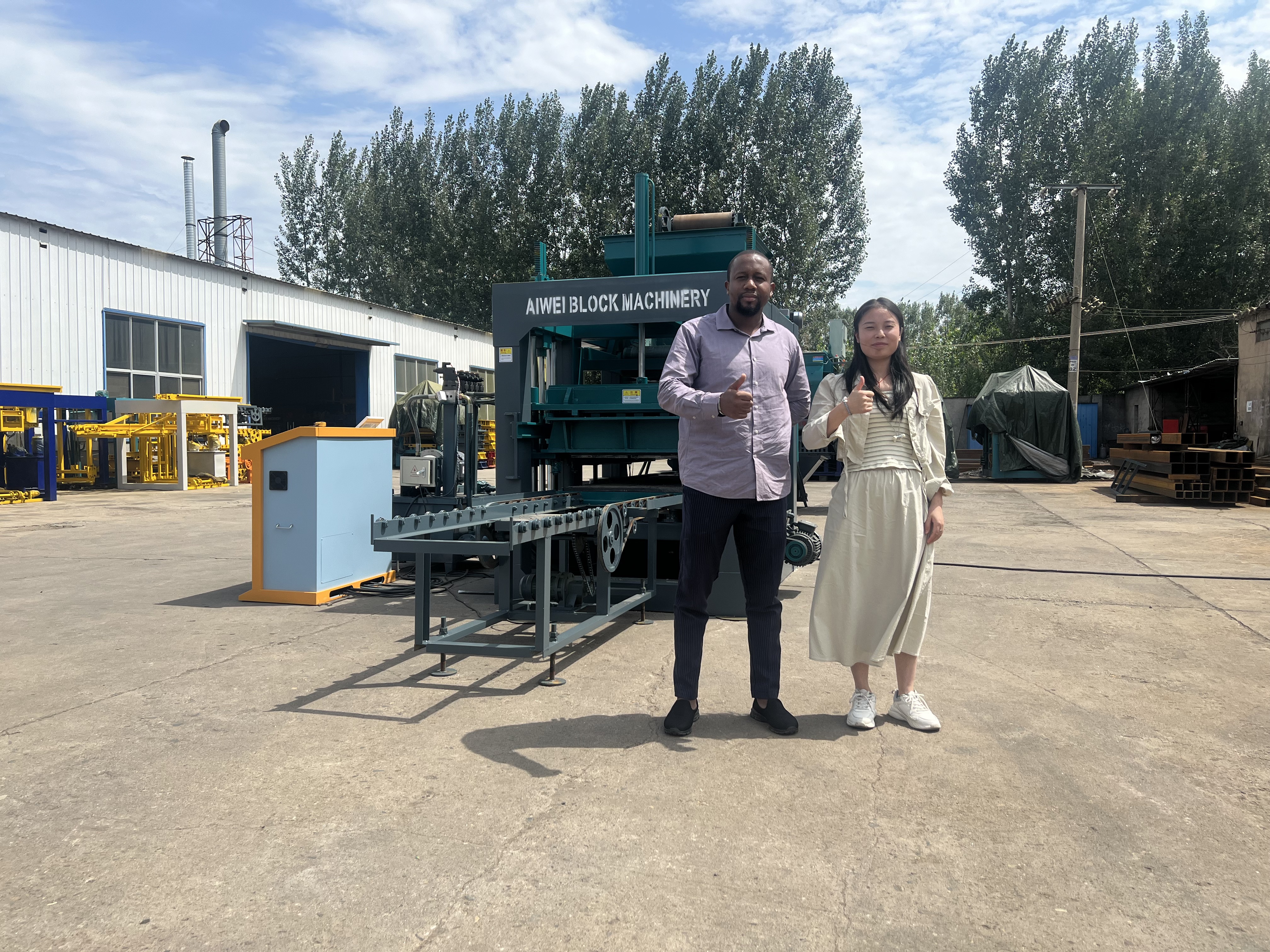 Feedback from Malian customers on the use of the 6-15 fully automatic brick machine